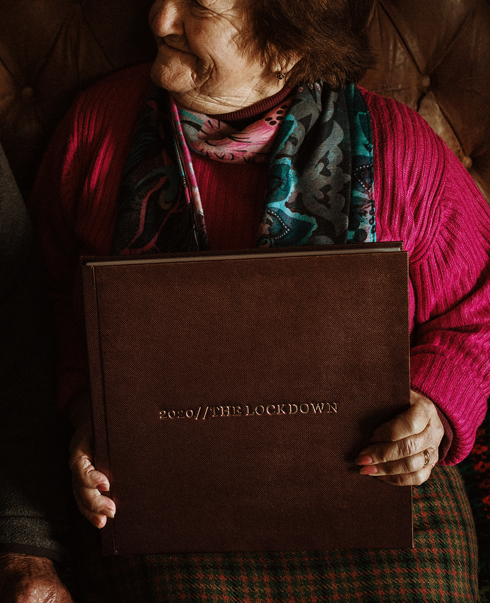 images/destaque_formatos/albuns/wedding/diamond.jpg#joomlaImage://local-images/destaque_formatos/albuns/wedding/diamond.jpg?width=960&height=1182